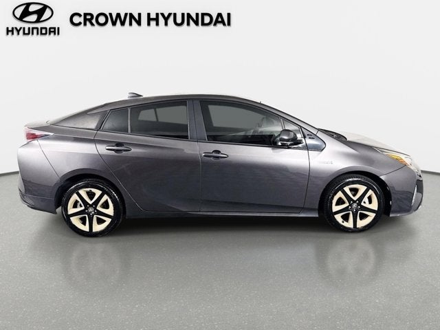 2017 Toyota Prius Three Touring