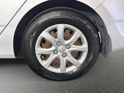 2012 Hyundai Accent GS