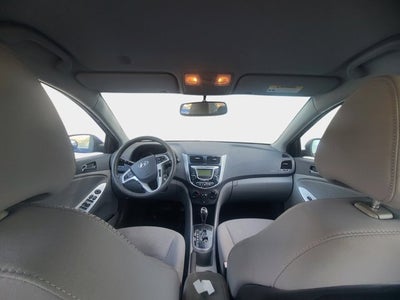 2012 Hyundai Accent GLS