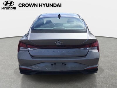 2021 Hyundai Elantra SE