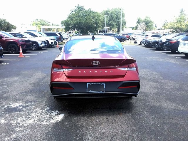 2024 Hyundai Elantra SEL