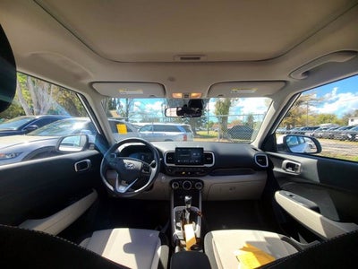 2024 Hyundai Venue SEL