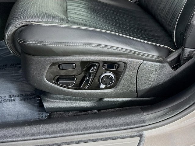 2021 Genesis G90 5.0 Ultimate