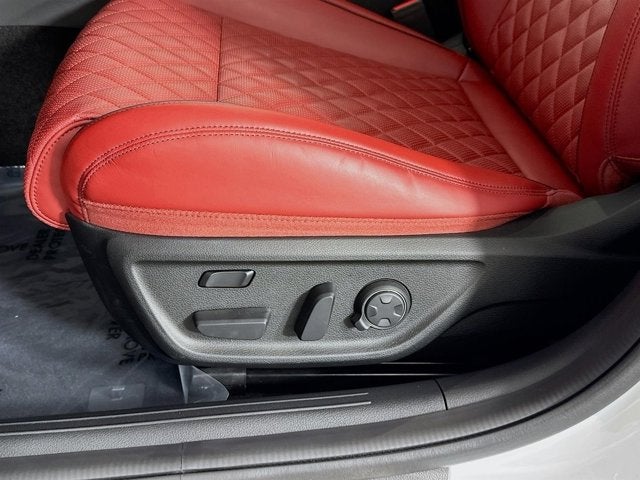 2025 Genesis G70 3.3T Sport Prestige