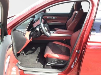 2023 Genesis GV70 2.5T