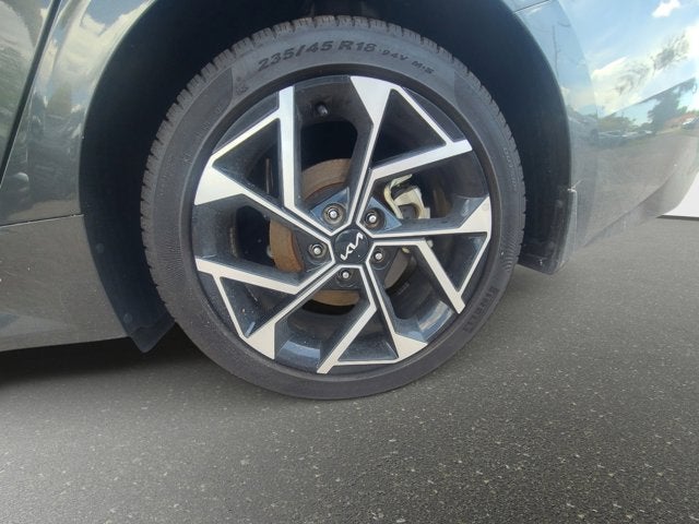 2025 Kia K5 EX