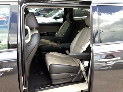 2017 Kia Sedona SX