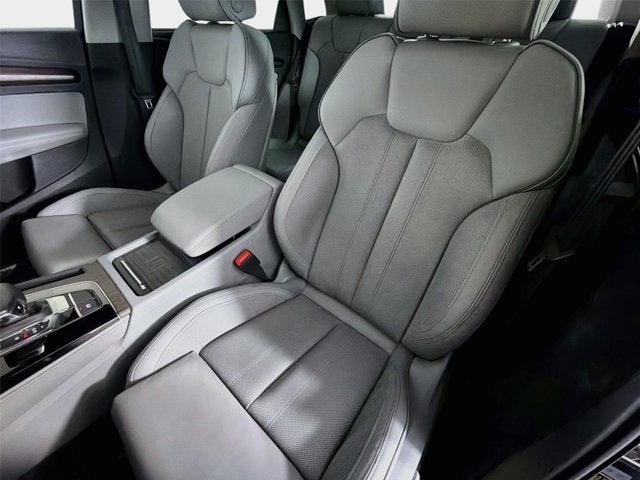 2024 Audi Q5 45 S line Prestige