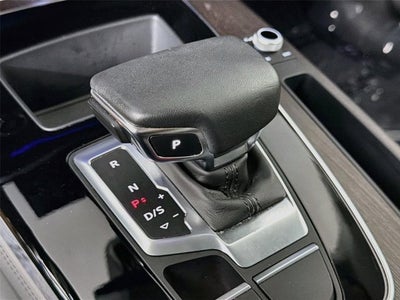 2024 Audi Q5 45 S line Prestige