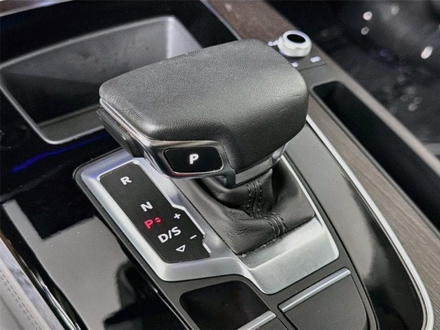 2024 Audi Q5 45 S line Prestige