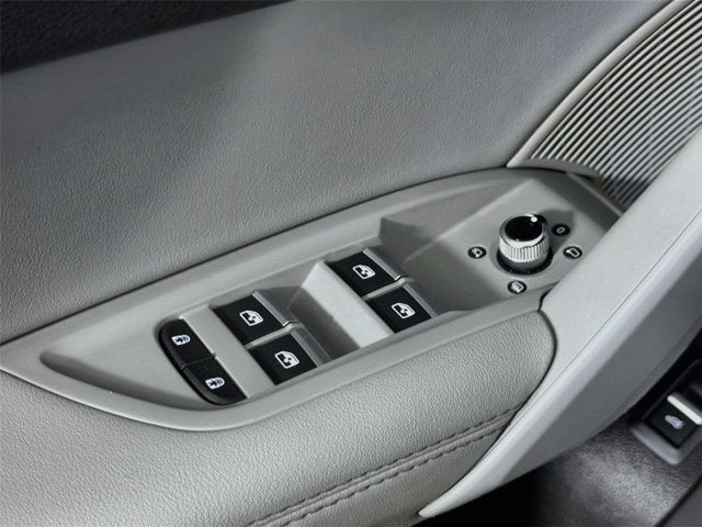 2024 Audi Q5 45 S line Prestige