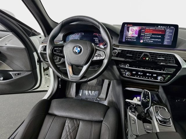 2021 BMW 5 Series 530i