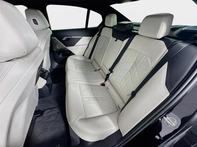 2024 BMW i5 eDrive40