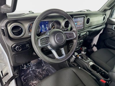 2023 Jeep Gladiator Overland