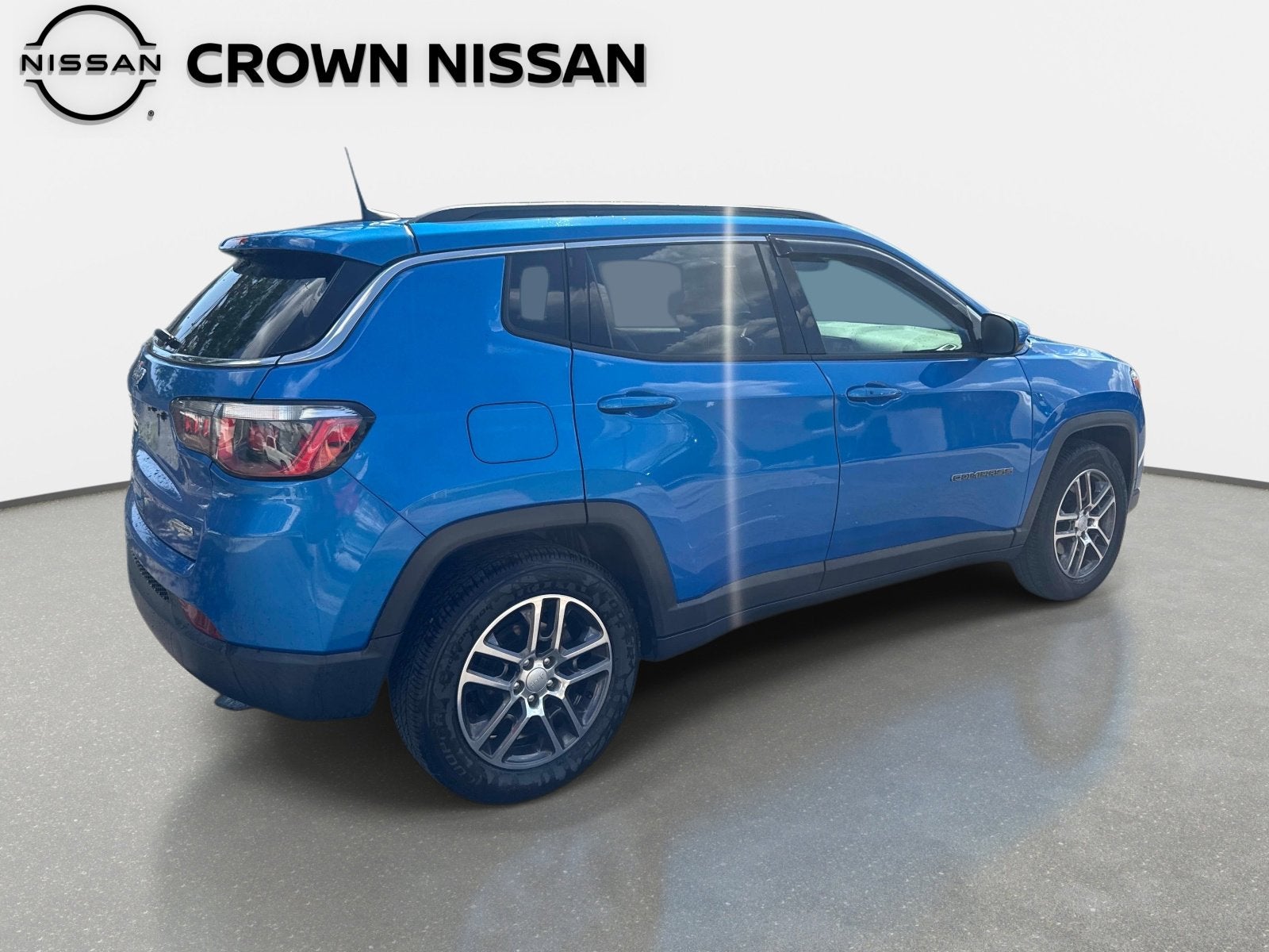 2018 Jeep Compass Latitude w/Sun/Wheel Pkg