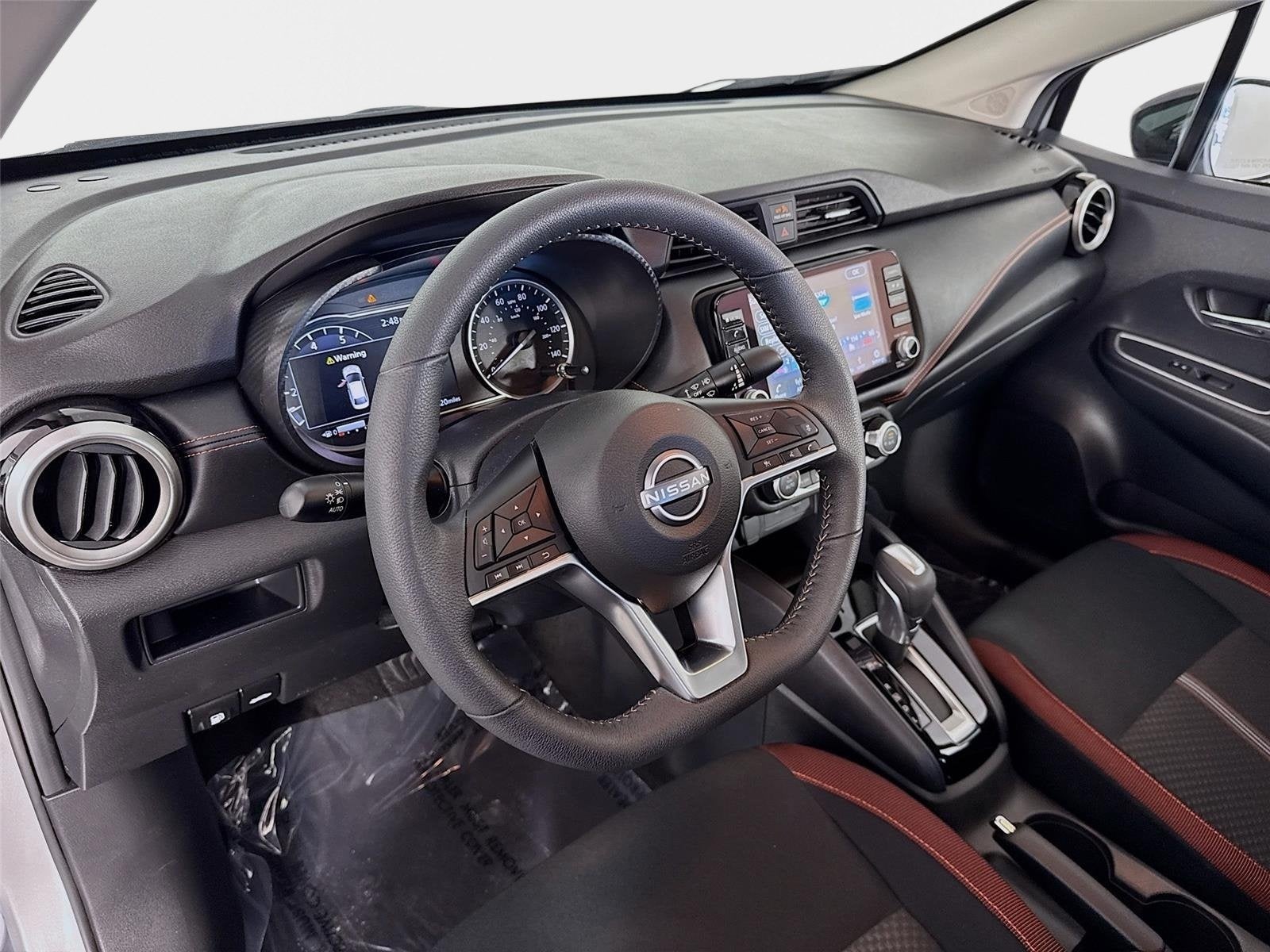 2025 Nissan Versa SR