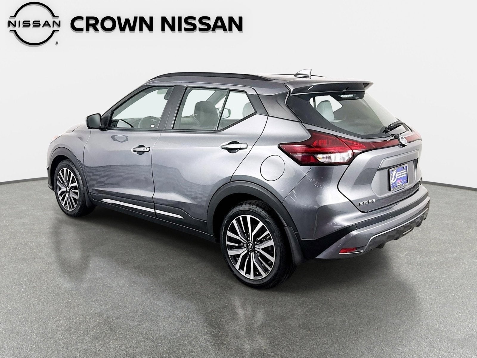 2021 Nissan Kicks SR