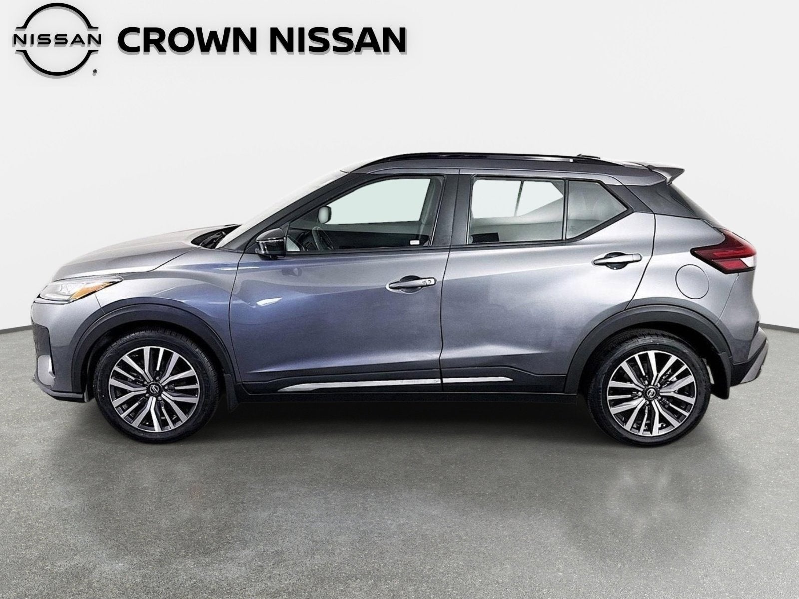 2021 Nissan Kicks SR