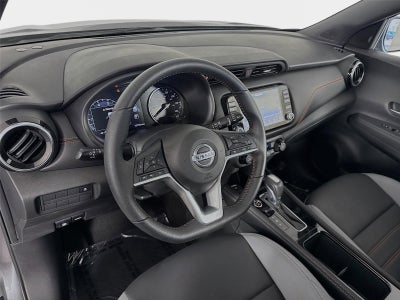 2021 Nissan Kicks SR