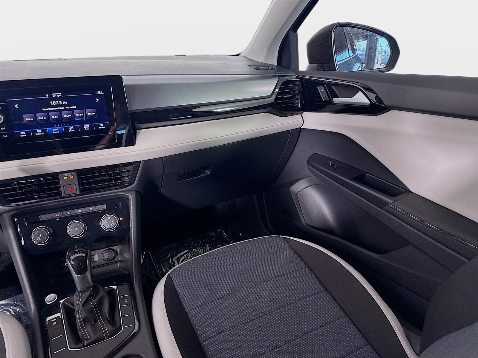 2025 Volkswagen Taos S