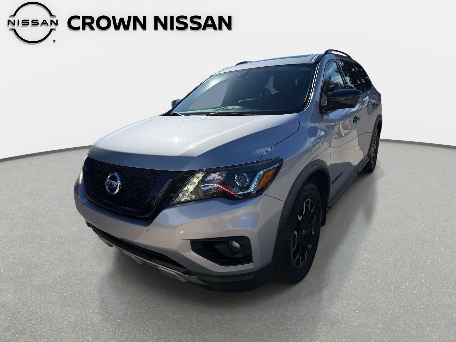2020 Nissan Pathfinder SL