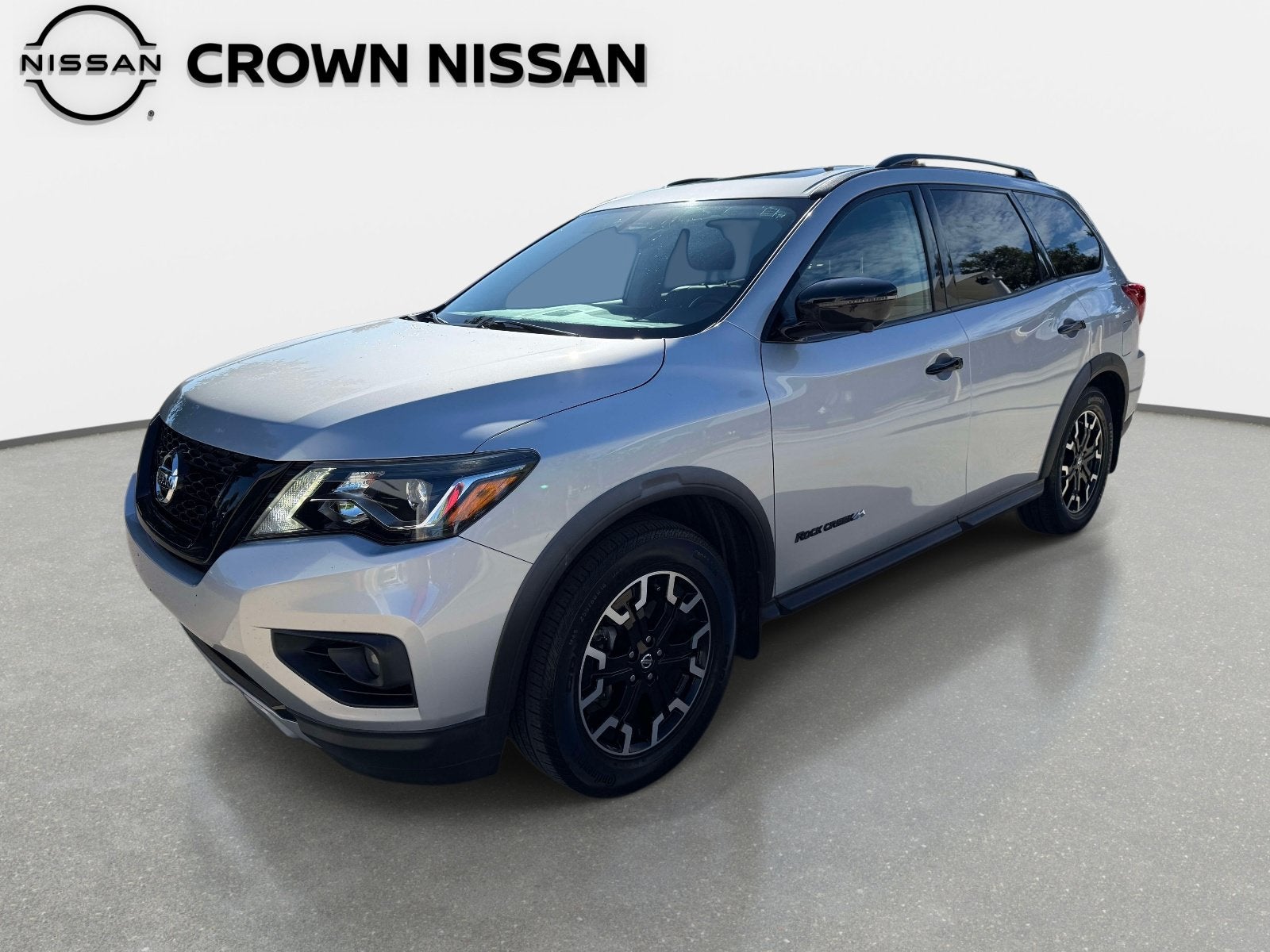 2020 Nissan Pathfinder SL