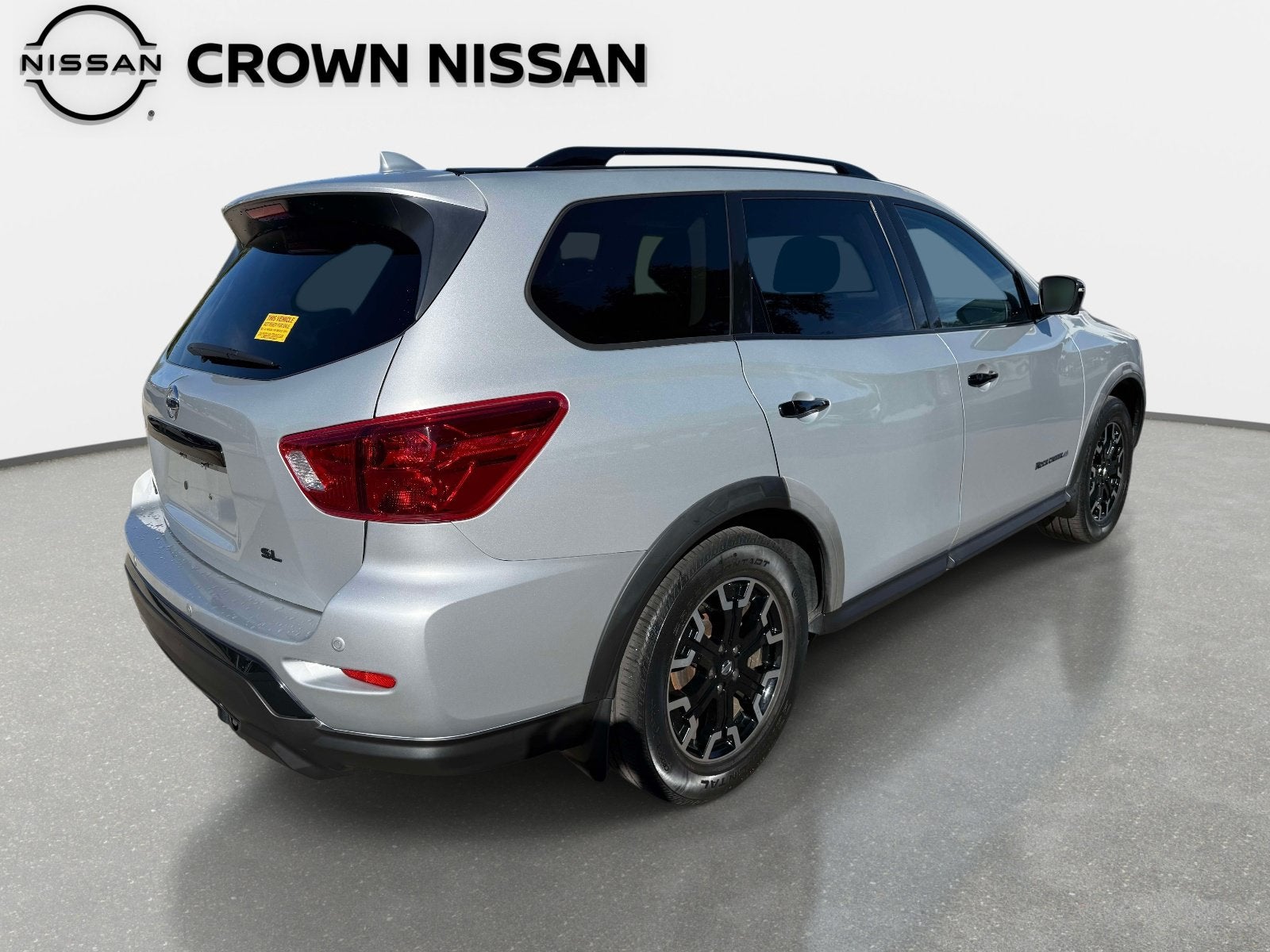 2020 Nissan Pathfinder SL