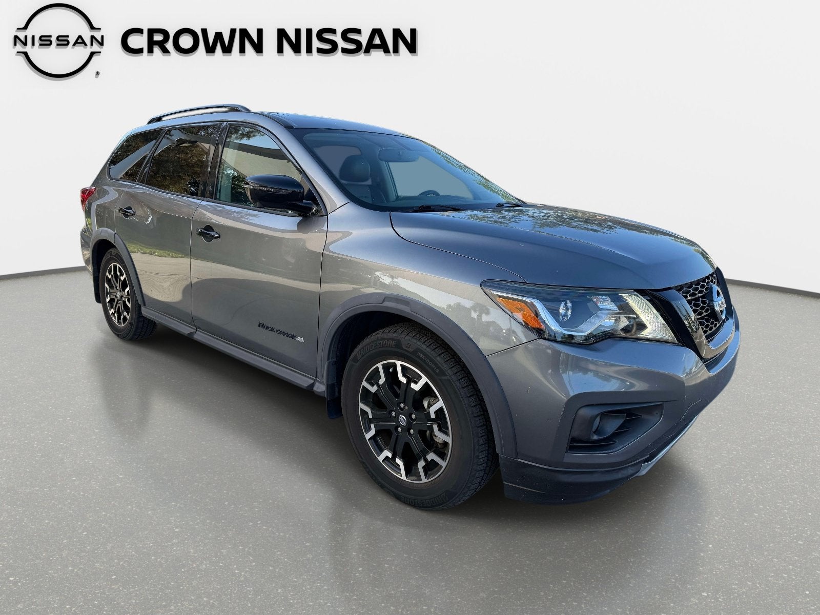 2020 Nissan Pathfinder SL