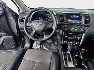 2020 Nissan Pathfinder SL