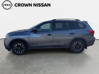 2020 Nissan Pathfinder SL