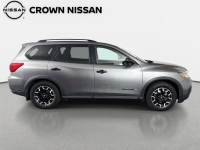2020 Nissan Pathfinder SL