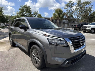 2024 Nissan Pathfinder S