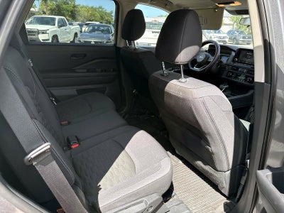 2024 Nissan Pathfinder S