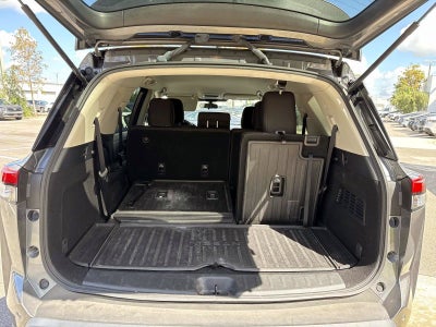 2024 Nissan Pathfinder S