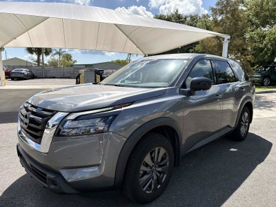2024 Nissan Pathfinder S