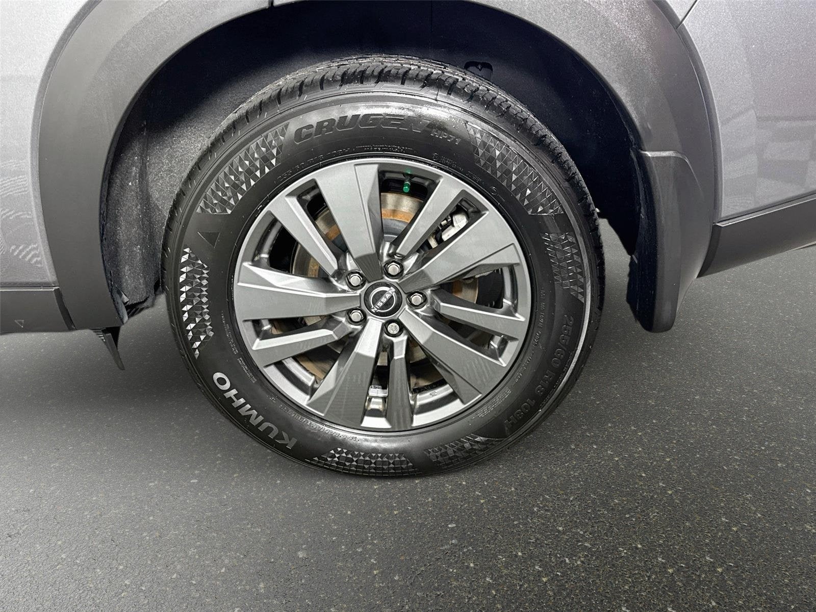 2024 Nissan Pathfinder S