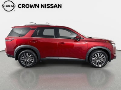 2024 Nissan Pathfinder SL