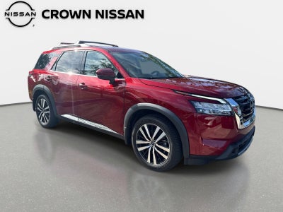 2023 Nissan Pathfinder Platinum