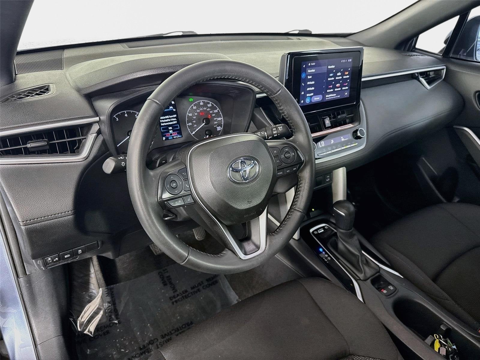 2024 Toyota Corolla Cross Hybrid SE