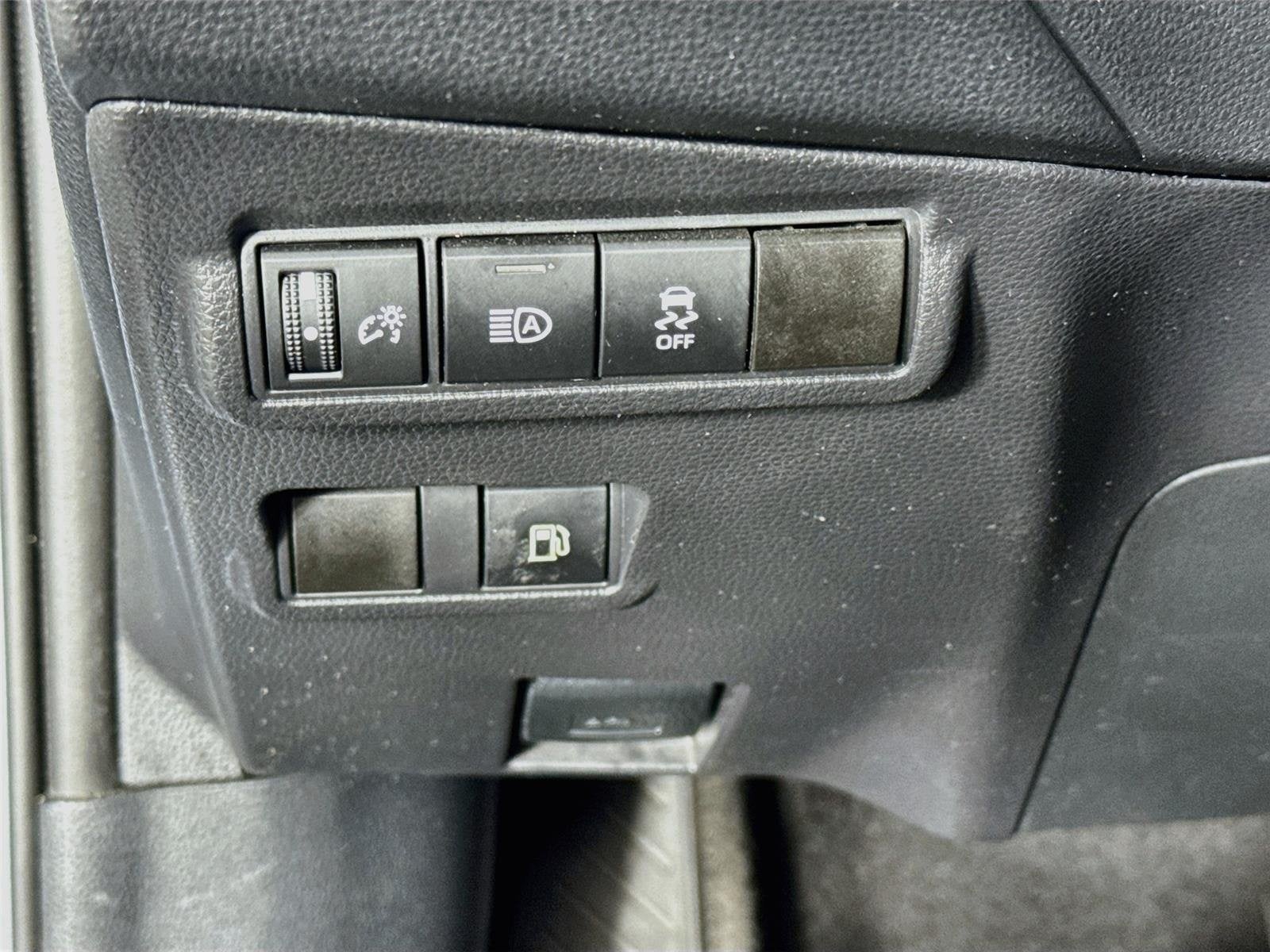 2024 Toyota Corolla Cross Hybrid SE