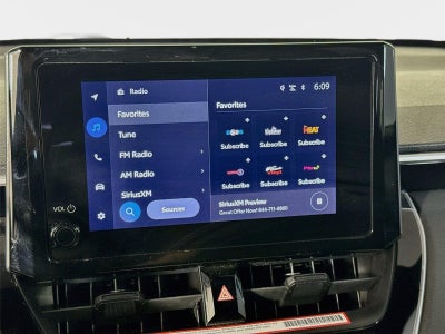 2024 Toyota Corolla Cross Hybrid SE