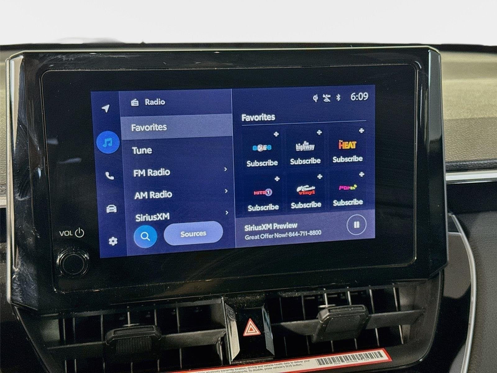 2024 Toyota Corolla Cross Hybrid SE