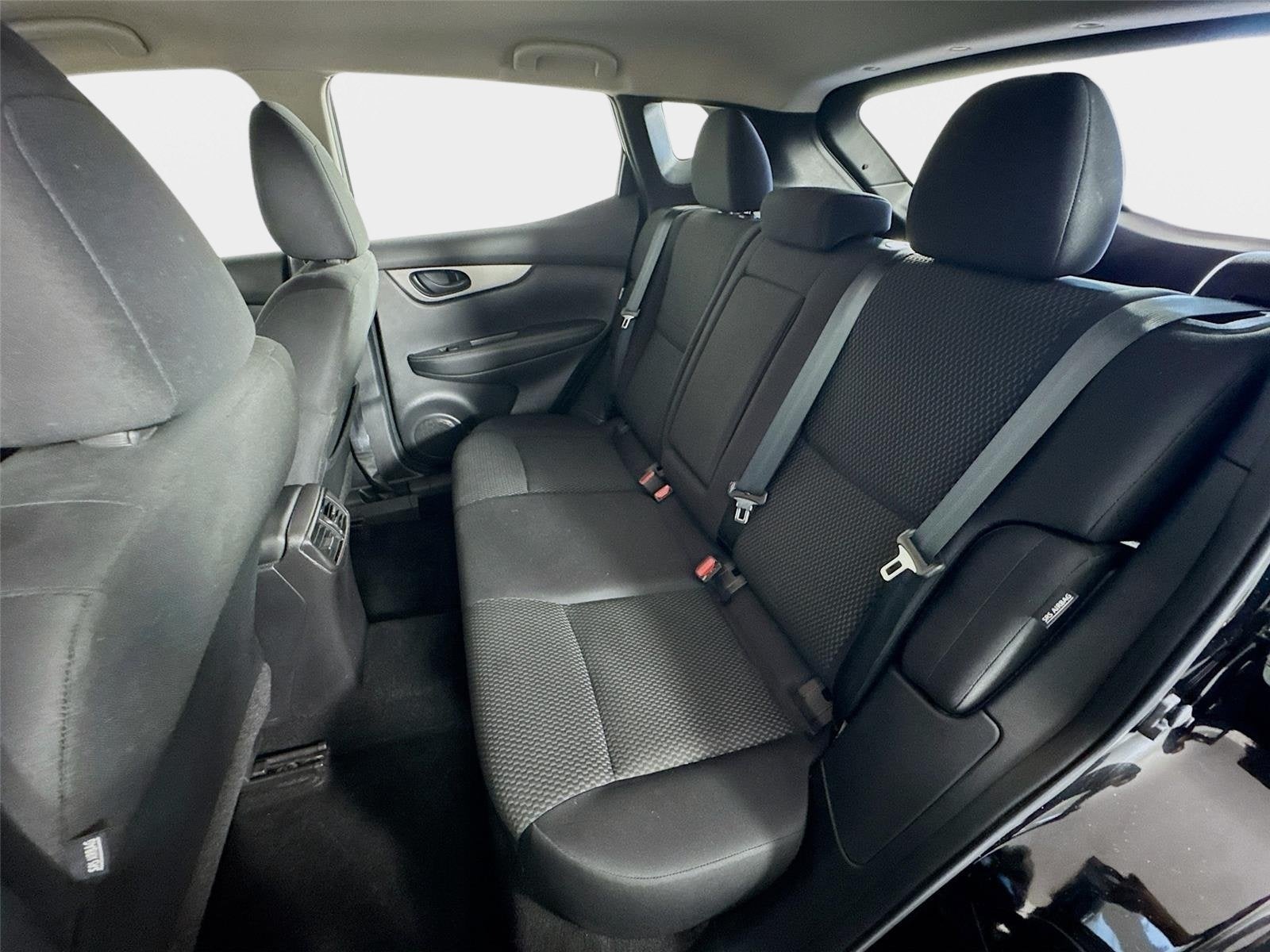 2022 Nissan Rogue Sport S