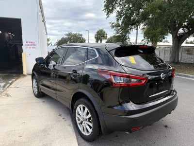 2022 Nissan Rogue Sport S