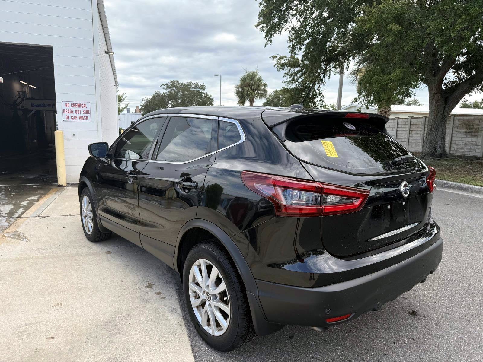 2022 Nissan Rogue Sport S