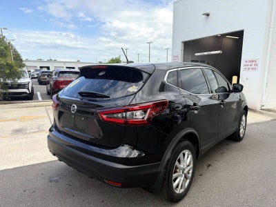 2022 Nissan Rogue Sport S