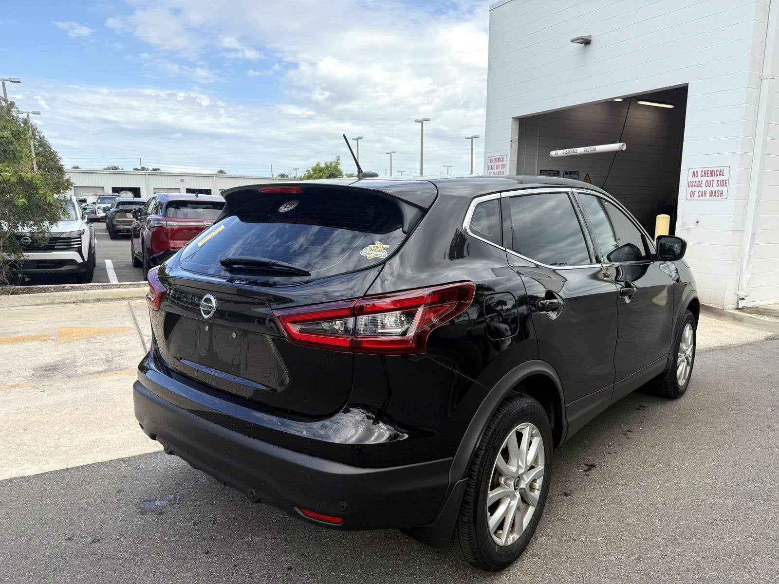 2022 Nissan Rogue Sport S