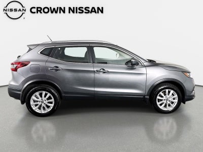 2022 Nissan Rogue Sport SV