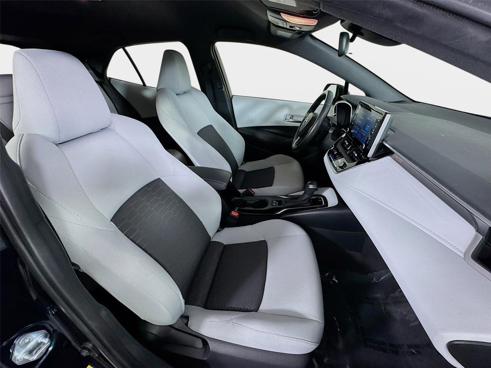 2020 Toyota Corolla Hatchback SE