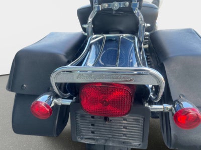 2005 Harley-Davidson Dyna Base